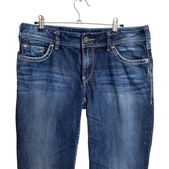 Silver - Suki Straight with Heavy Stitch - 31 - China - Picture 4 of 14